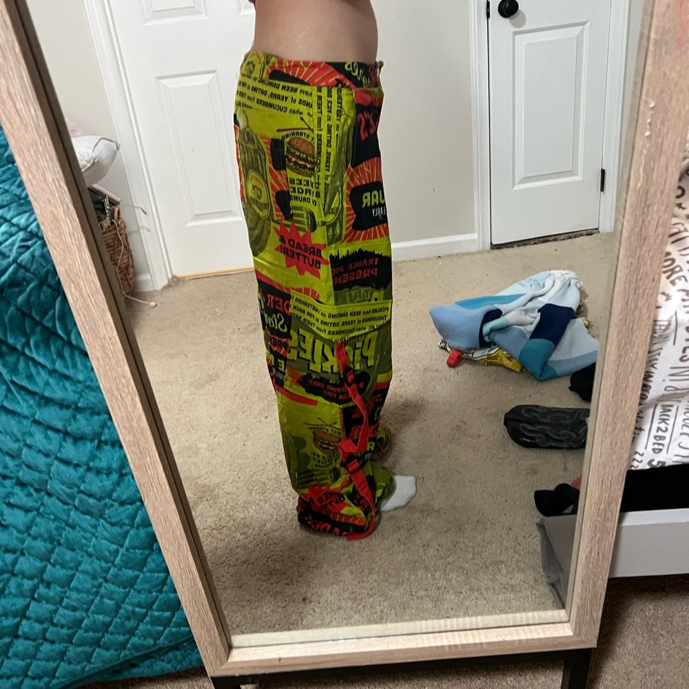 Trader Joes Pickle bag pants - Picture 4 of 4